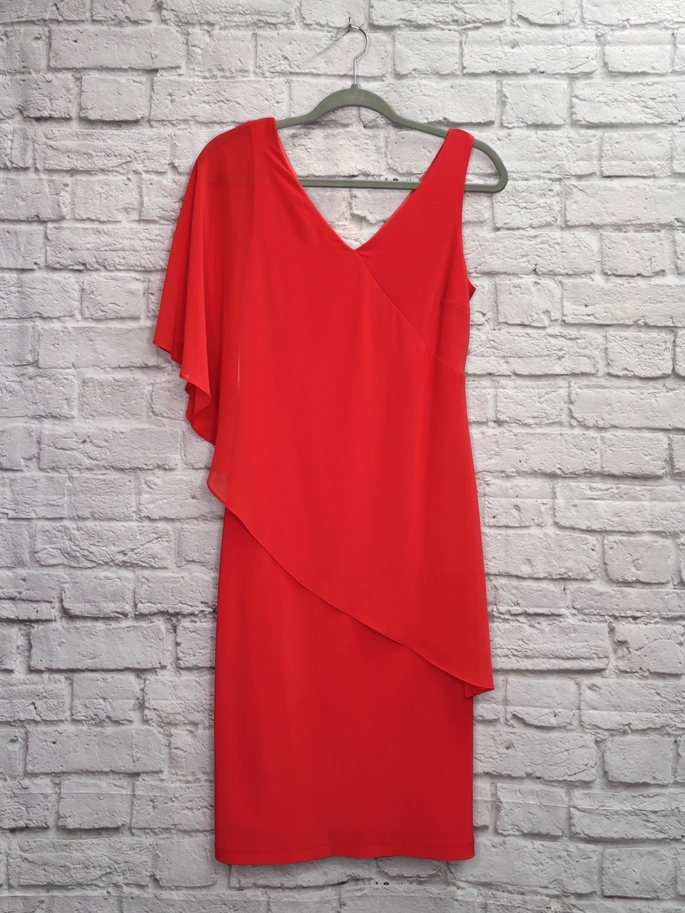 Frank Lyman Cocktail Dress Size 6 Asymmetric Draped Overlay Sleeveless Red NWT